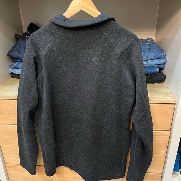 Patagonia Black Fleece Quarter-Zip Jacket - Picture 3 of 3